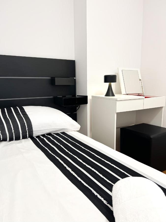 Holiday Star Apartment تروغير المظهر الخارجي الصورة
