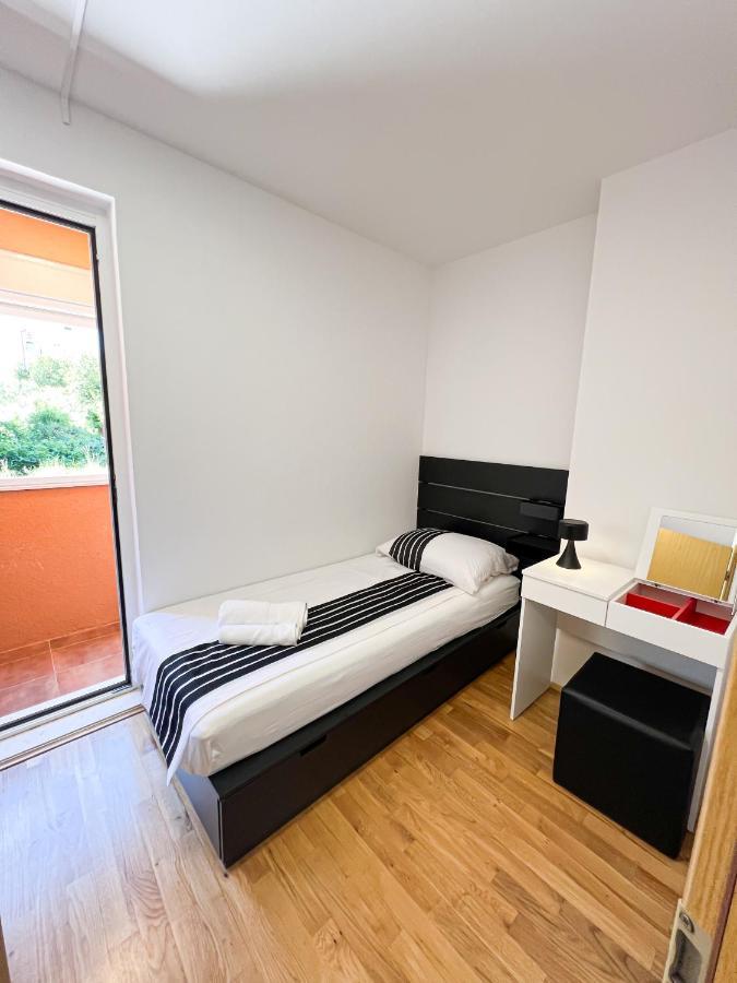 Holiday Star Apartment تروغير المظهر الخارجي الصورة