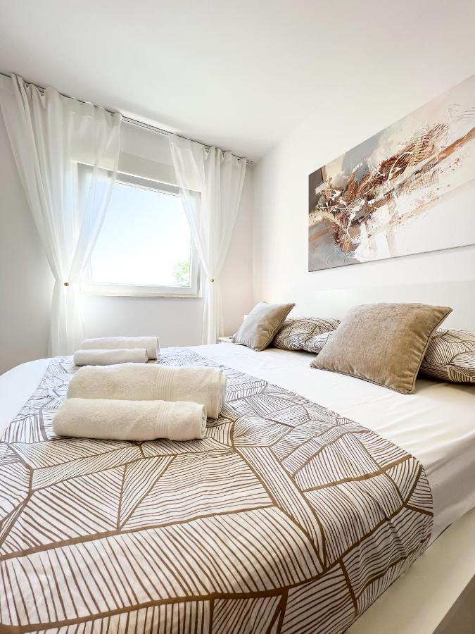 Holiday Star Apartment تروغير المظهر الخارجي الصورة