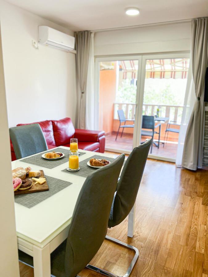 Holiday Star Apartment تروغير المظهر الخارجي الصورة